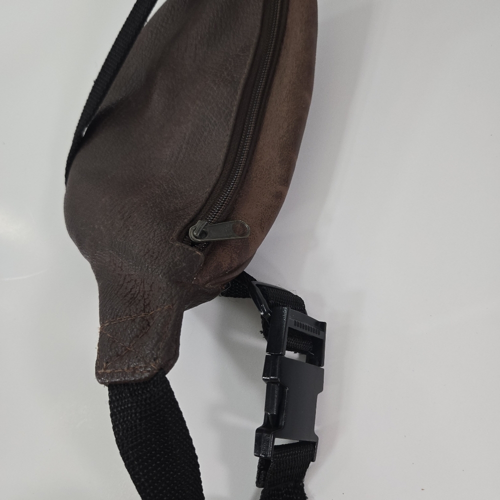 vintage brown fanny pack - Picture 8 of 11